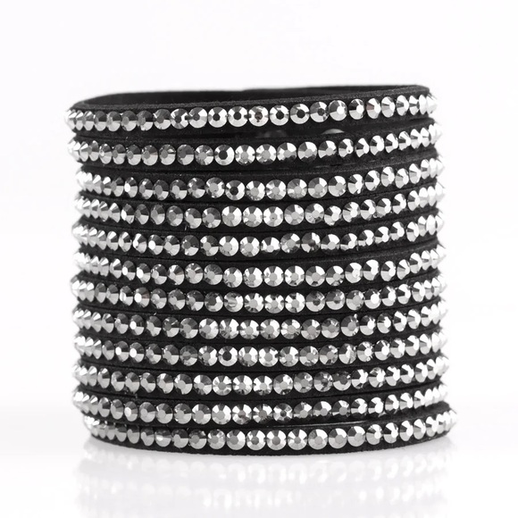 The Boss Is Back Black Urban Bling Snap Bracelet - Picture 2 of 2